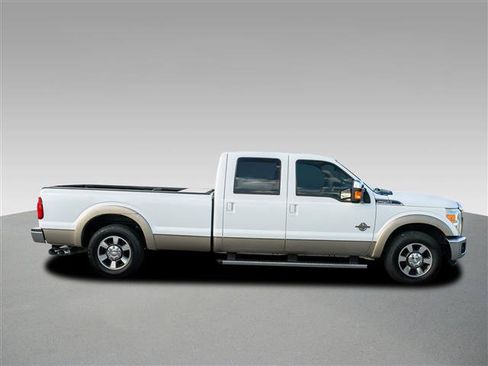Used 2011 Ford F250 Lariat w/ Lariat Interior Pkg RWD image 6