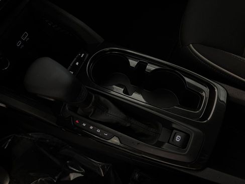 Used 2025 Chevrolet TrailBlazer LT w/ Driver Confidence Package image 42