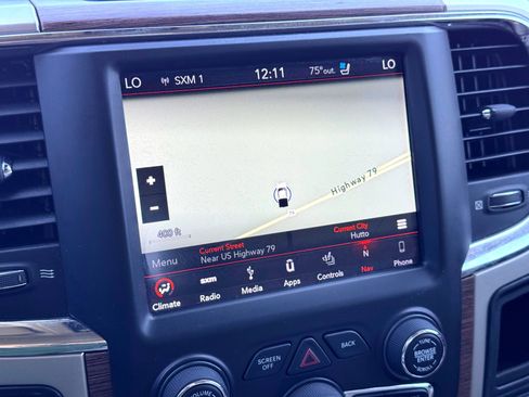 Used 2018 RAM 1500 Laramie image 27