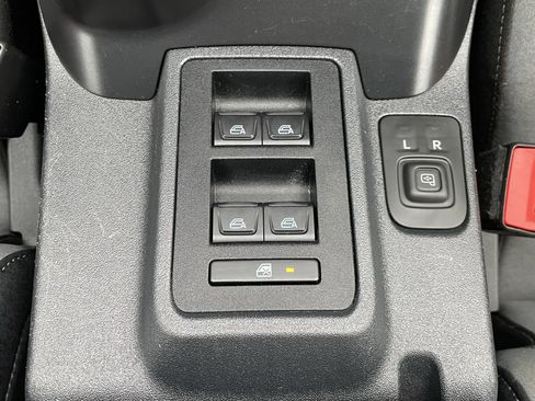 Used 2024 Ford Bronco Black Diamond w/ Sasquatch Package image 21