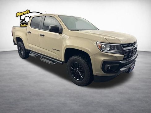 Used 2022 Chevrolet Colorado Z71 AWD/4WD image 7