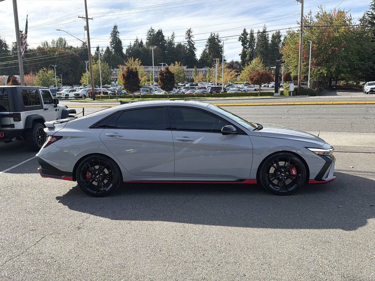 Used 2025 Hyundai Elantra N FWD image 10