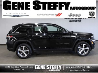 Used 2023 Jeep Grand Cherokee Limited w/ Luxury Tech Group II