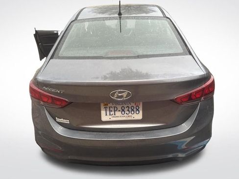 Used 2018 Hyundai Accent SE image 9
