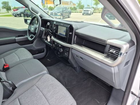 Used 2025 Ford F250 XL w/ STX Appearance Package AWD/4WD image 21