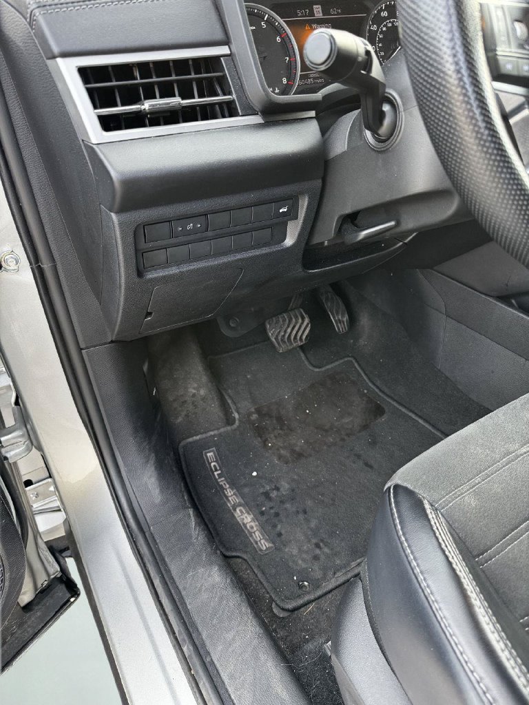 Used 2024 Mitsubishi Outlander SE AWD/4WD image 20