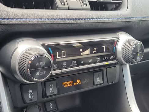 Certified 2020 Toyota RAV4 XSE AWD/4WD image 16