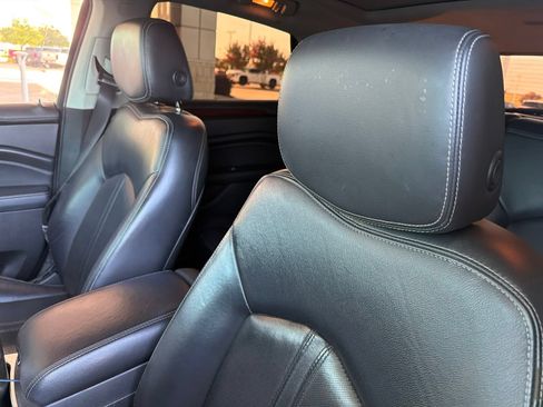 Used 2015 Cadillac SRX Luxury FWD image 17