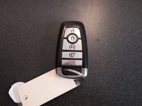 Used 2020 Ford Expedition Max XLT w/ Equipment Group 202A image 38