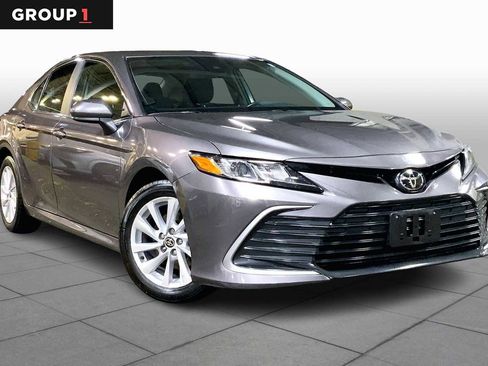 Certified 2023 Toyota Camry LE image 3
