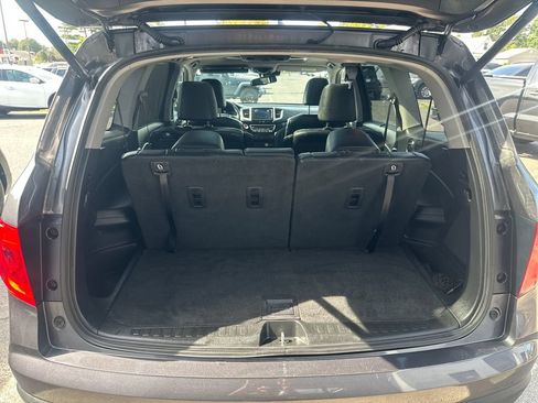 Used 2017 Honda Pilot Elite image 20