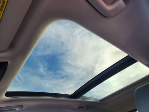 New 2026 Kia Sportage EX image 11