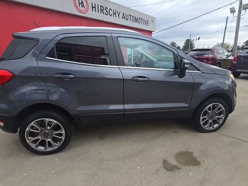 Used 2021 Ford EcoSport Titanium image 2
