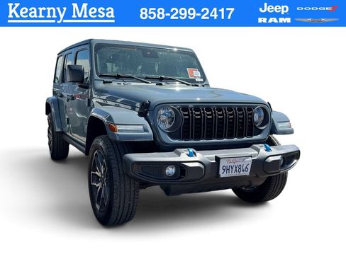 Used 2024 Jeep Wrangler Unlimited AWD/4WD image 1