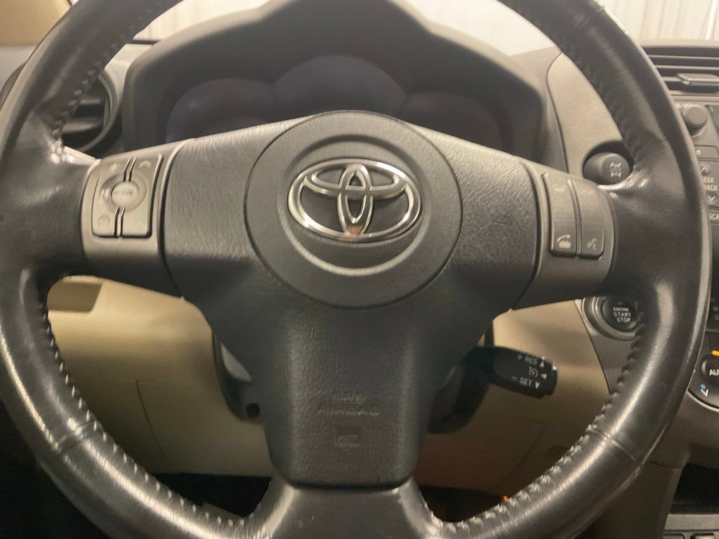 Used 2010 Toyota RAV4 Limited w/ Limited Extra Value Pkg AWD/4WD image 13