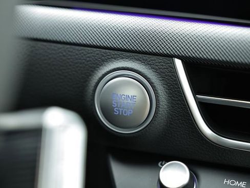 New 2025 Hyundai Sonata Limited image 15