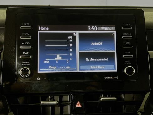 Used 2021 Toyota Camry LE image 26