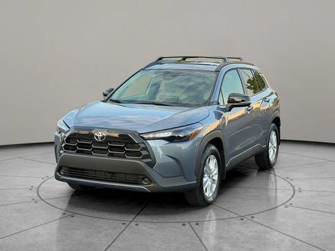 Certified 2026 Toyota Corolla Cross LE w/ Moonroof Package AWD/4WD image 2