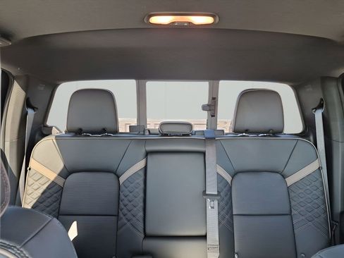 New 2026 GMC Canyon Denali w/ LPO, Denali Black Edition AWD/4WD image 46