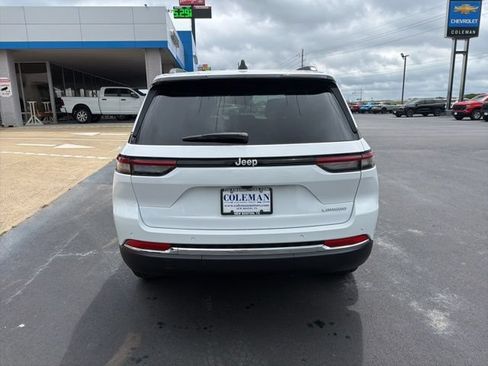 New 2026 Jeep Grand Cherokee Laredo RWD image 24