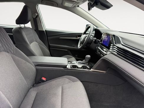 Certified 2025 Toyota Camry LE w/ Convenience Package AWD/4WD image 15