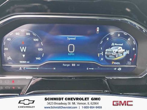 Used 2025 Chevrolet Silverado 2500 LT image 13