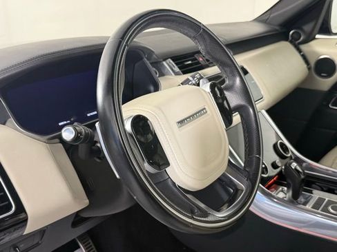 Used 2019 Land Rover Range Rover Sport HSE Dynamic image 15