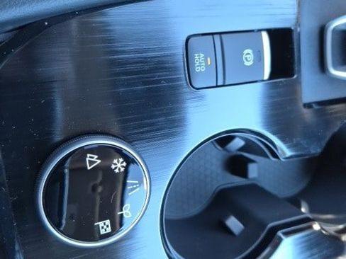 New 2026 Nissan Rogue SV image 27