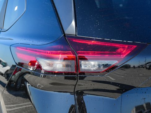 New 2026 Nissan Rogue S FWD image 9