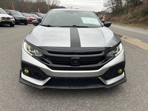 Used 2017 Honda Civic Sport image 8