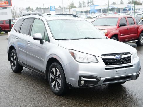 Used 2017 Subaru Forester 2.5i Limited image 6