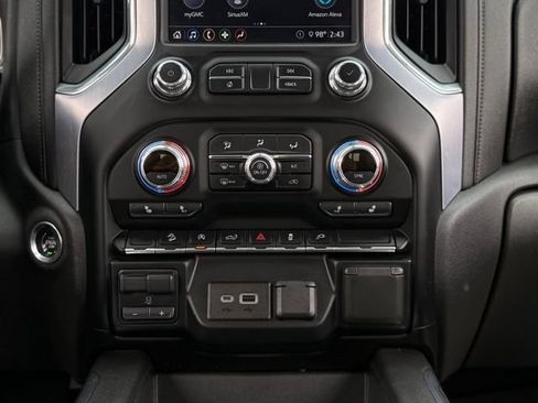 Used 2020 GMC Sierra 1500 Elevation w/ Elevation Value Package AWD/4WD image 19