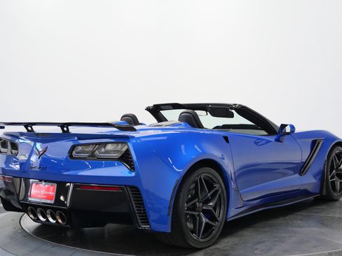 Used 2019 Chevrolet Corvette ZR1 RWD image 9
