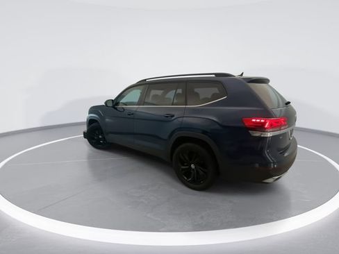 Used 2023 Volkswagen Atlas SE w/ Panoramic Sunroof Package AWD/4WD image 4