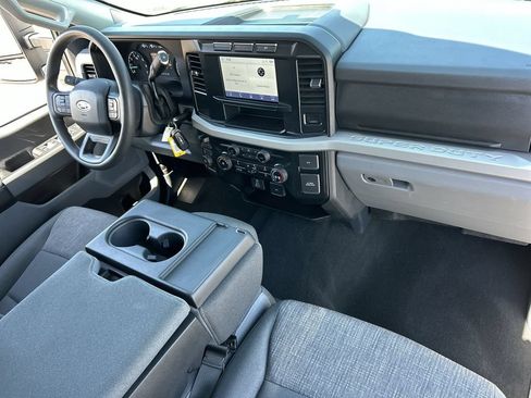 Used 2024 Ford F250 XLT AWD/4WD image 28