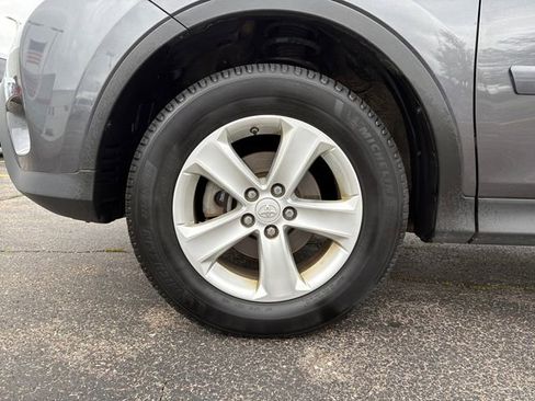 Used 2013 Toyota RAV4 XLE AWD/4WD image 17