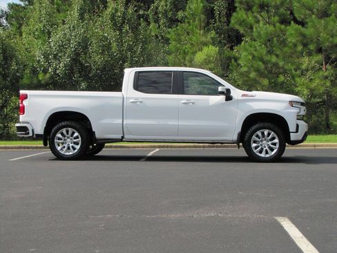 Used 2020 Chevrolet Silverado 1500 RST AWD/4WD image 4