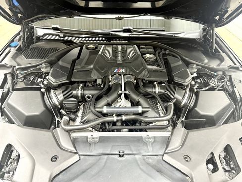 Used 2023 BMW M5 image 47