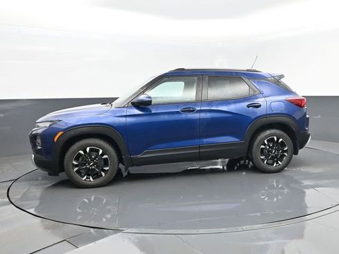 Used 2022 Chevrolet TrailBlazer LT w/ Driver Confidence Package image 5