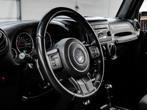 Used 2016 Jeep Wrangler Unlimited Sport w/ Quick Order Package 24S image 21