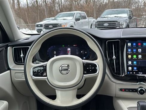 Used 2023 Volvo XC60 B5 Plus w/ Climate Package image 15
