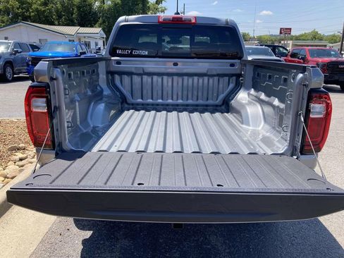 New 2026 GMC Canyon Elevation w/ Convenience Package RWD image 11