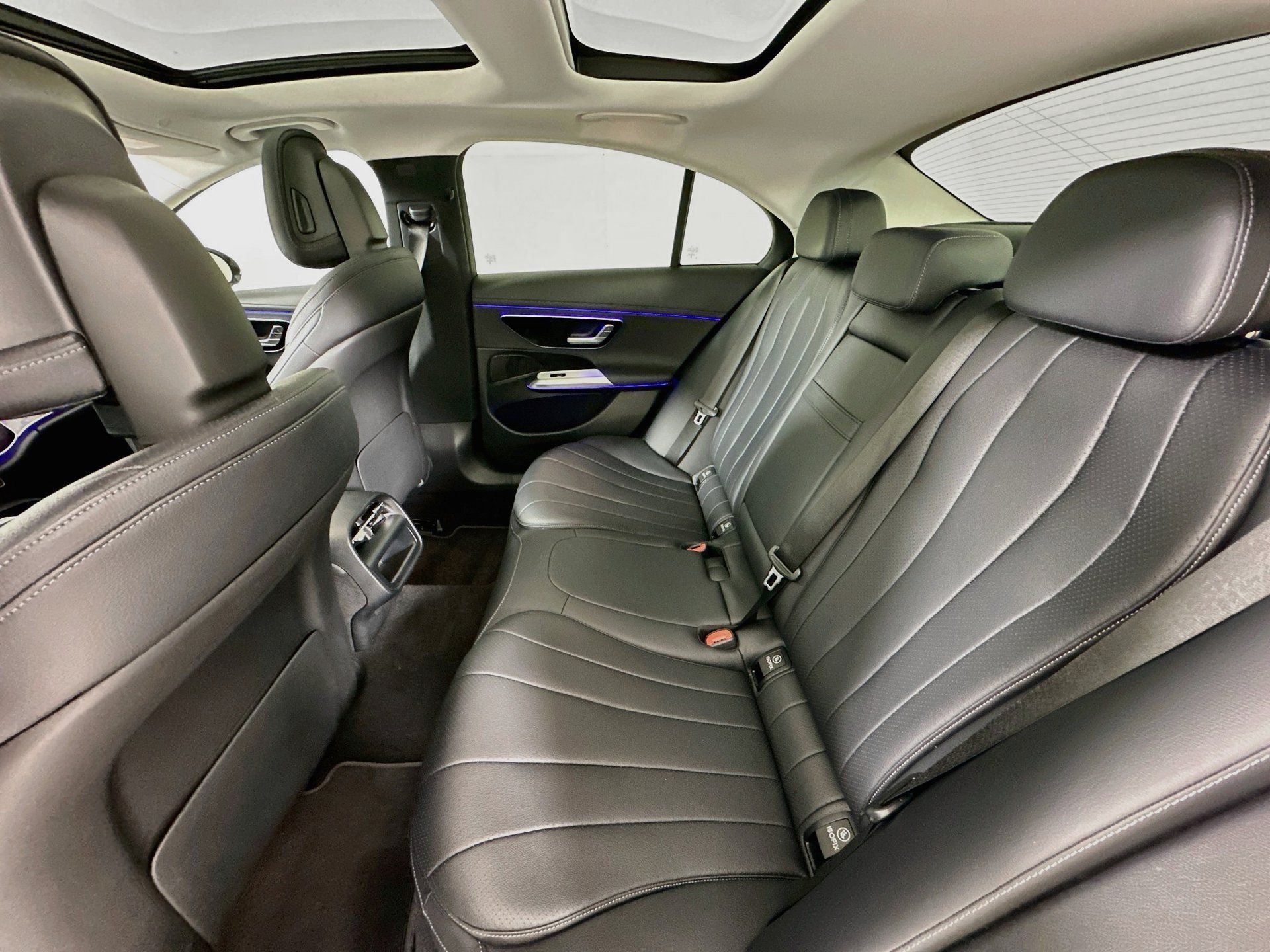 Certified 2025 Mercedes-Benz E 350 Sedan image 27