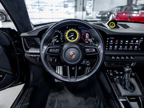 Used 2023 Porsche 911 GT3 image 38