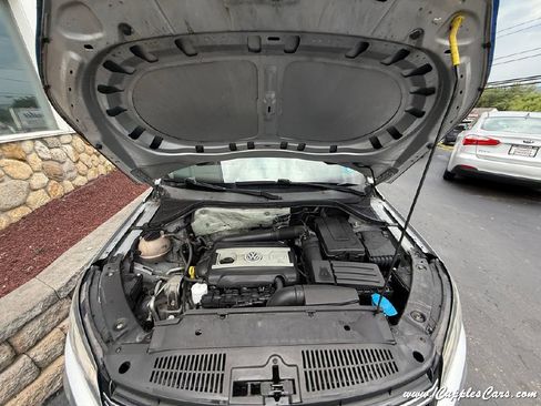 Used 2014 Volkswagen Tiguan R-Line image 17