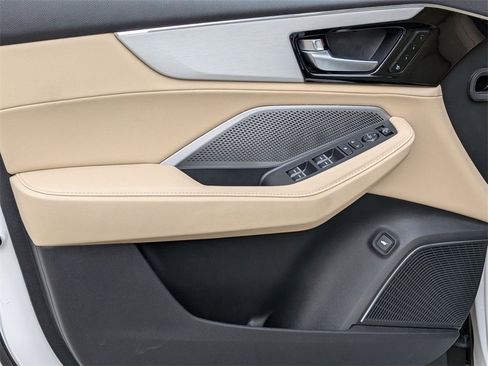 New 2026 Acura MDX SH-AWD image 15