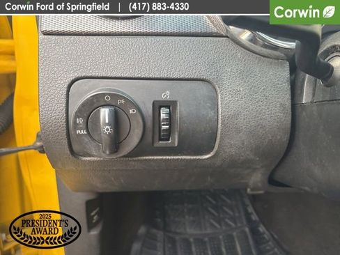 Used 2006 Ford Mustang GT Premium image 18