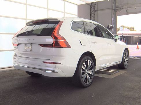 Used 2023 Volvo XC60 B5 Plus FWD image 4