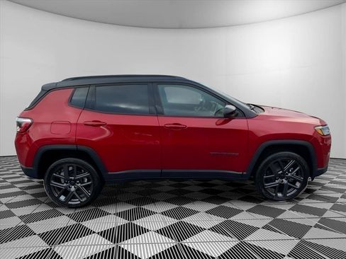 New 2026 Jeep Compass Limited image 5