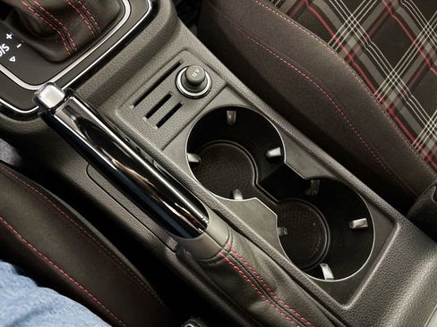 Used 2021 Volkswagen GTI S image 15